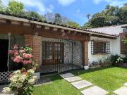 Venta casa en condominio en Lomas de Atzingo V372