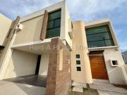 Venta Casa | Querétaro | Juriquilla | 3 Recámaras Jardín...