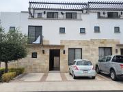 VENTA Casa en Condominio privado en Torre de Piedra,...