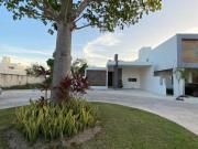 Venta Casa en Conkal de una planta en Privada Zendera,...