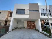 Venta casa en coto Galarza, Capital Norte, Zapopan, Jalisco