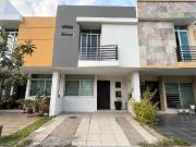 Venta casa en coto privado Col. Valle de San Isidro,...