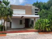 VENTA CASA EN CUMBRES CANC?N DE 3 RECAMARAS