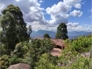 Venta Casa en El Poblado por palmas Medellín