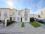 Venta Casa en El Refugio Qro 4 Recamaras 4 Baños Patio...