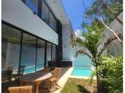 VENTA CASA EN EN CANCUN RESIDENCIAL VIA CUMBRES