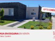 VENTA CASA EN ESQUINA 2 DORM| LA FALDA, CIPOLLETTI