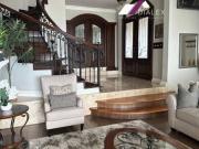 VENTA Casa en Esquina en LOMAS DEL ROBLE 2° Sector San...