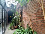 Venta casa en Flores