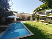 VENTA CASA EN FRACC. CON VIG. COL. VISTA HERMOSA CUERNAVACA