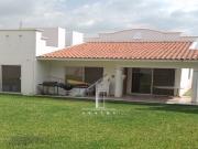 VENTA Casa en Fraccionamiento BRISAS CUERNAVACA con TERRAZA