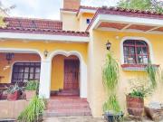 VENTA CASA EN FRACCIONAMIENTO EL PALOMAR