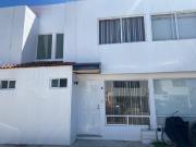 Venta casa en Fraccionamiento Hacienda El Palmar...