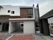 VENTA | CASA EN FRACCIONAMIENTO LOMAS RESIDENCIAL