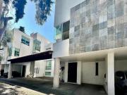 VENTA CASA EN LA COLONIA FLORIDA