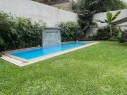VENTA CASA EN LA PLANICIE 5 DORMITORIOS