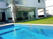 Venta bonita casa en La Planicie La Molina Condominio