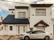 Venta Casa en La Tablada a solo 1 cuadra de Gral Paz
