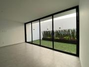 Venta casa en Lago Esmeralda