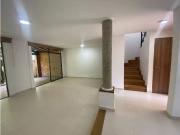 Venta CASA en LAS ÁGUILAS