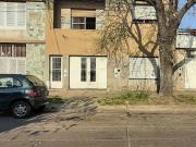 VENTA CASA EN LAVALLE E ITUZAINGÓ A REMODELAR