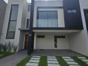 VENTA CASA EN LOMAS DE ANGELOPOLIS II, PUEBLA