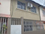 Venta de Casa en Mapasingue en el sector de la empresa...