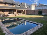 Venta casa en Martínez con pileta, quincho, 7 ambientes,...