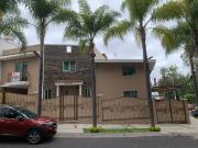 Venta casa en Mirador de San Isidro, Zapopan en esquina...