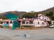 VENTA CASA EN MONUMENTO A GUEMES