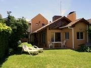 Venta Casa En Necochea Barrio Parque