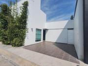 VENTA CASA EN PACHUCA PRIVADA CERCA DE ZONA PLATEADA