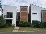 VENTA CASA EN PANCE CALI CONDOMINIO BOSQUES DEL LAGO