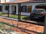 Venta, Casa en PB, 3 dorm, 2 baños, Patio, Garage x 2...