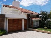 ¡VENTA CASA A PASOS DEL CENTRO – VILLA CARLOS PAZ!