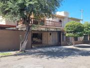 VENTA CASA EN PRADOS DE CENTENARIO EN ESQUINA