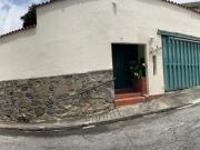 Vendo casa c/anexos 870m2 Prados del Este 5782