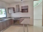 VENTA CASA EN PRIVADA MODENA TEMOZON NORTE