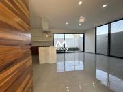 VENTA CASA EN PRIVANZA SOLARES