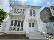 Venta Casa de Estreno en Urb. Aires Norte, Samborondón