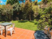 VENTA CASA EN PUNTA CHICA, VICTORIA CON JARDIN