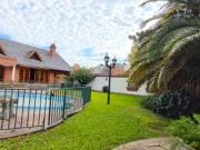Venta, Casa, en ramos Mejia, con jardin y piscina