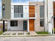 VENTA CASA EN RESIDENCIAL ALBERIA AL PONIENTE DE LA...