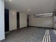 Venta Casa en Residencial Alina, zona Carretera...