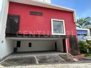 VENTA CASA EN RESIDENCIAL CORINTO, BURGOS BUGAMBILIAS
