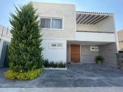 VENTA CASA EN RESIDENCIAL LA VISTA