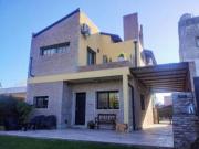 VENTA Casa en Roldan 2 dormitorios