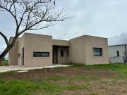 VENTA CASA EN SAN SEBASTIAN AREA 12 4 AMBIENTES