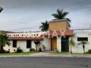 Venta Casa en Paseo Tabachines, Lomas de Cocoyoc,...