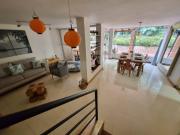 VENTA CASA EN UNIDAD CERRADA – BARRIO POBLADO ALTO, MEDELLN